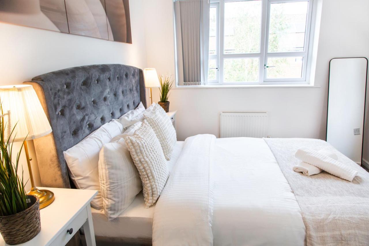Cozy Townhouse In The Heart Of Greater Manchester Villa Eksteriør billede